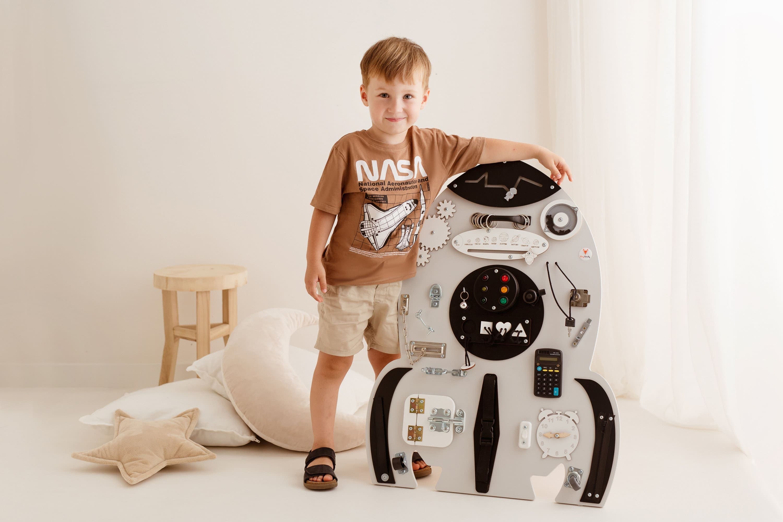 FOXY FAMILY Busy Board FUSÉE