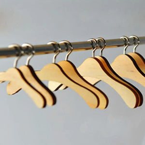 Smyles Set de 4 Mini cintres en bois Montessori