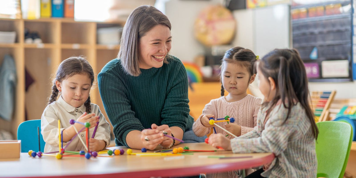 La préparation des éducateurs Montessori : formation et compétences nécessaires