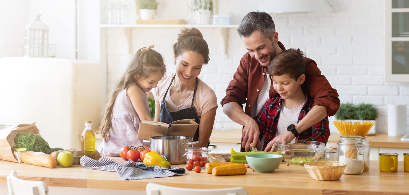 Comment cuisiner avec un enfant de 3 ans ?