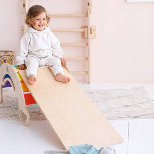 Smyles Arche Montessori avec Toboggan