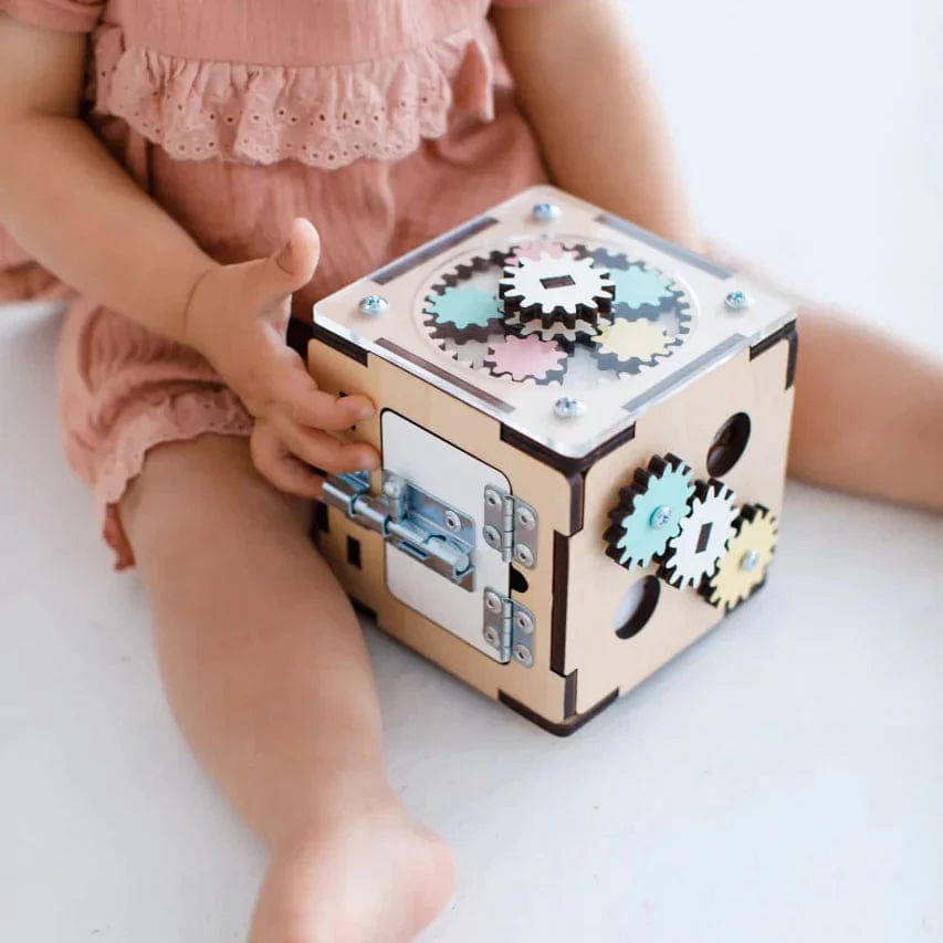 Smyles Busy Board Maison NATURA PASTEL + Busy Cube